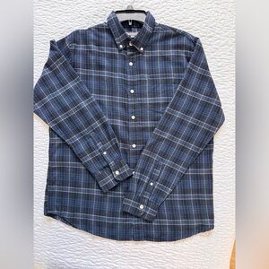 Slate & Stone Men’s flannel shirt. Never worn. Washed when tags removed.